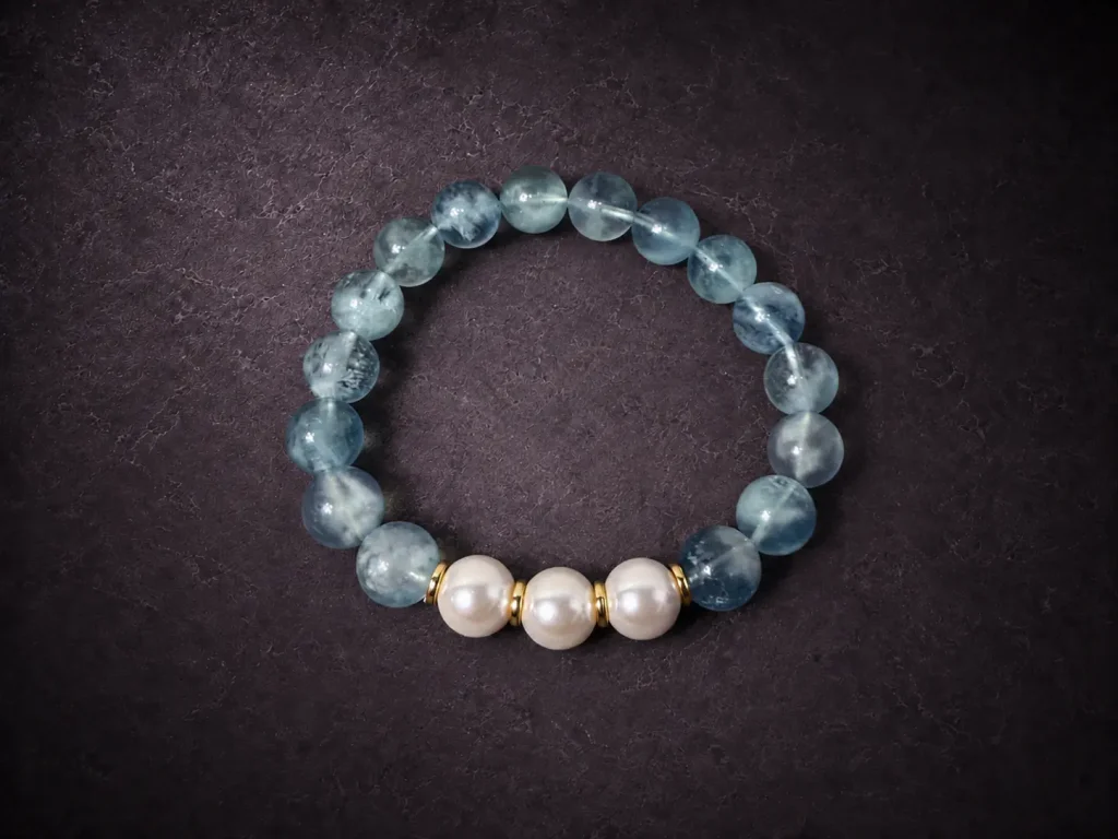 Aquamarine and freshwater pearl bracelet Still Water by 9Purple